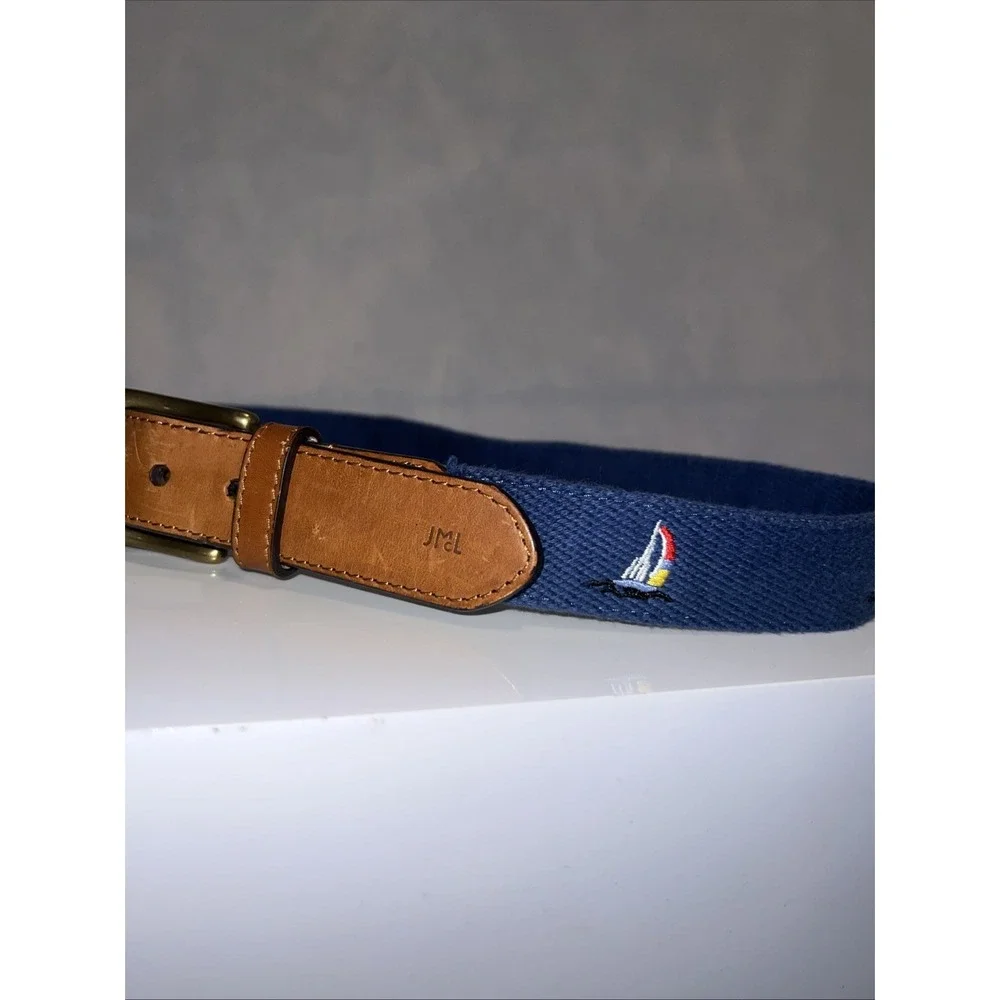 J. McLaughlin Size Small Navy Boat Belt Embroidered Youth  WOW !!!‎